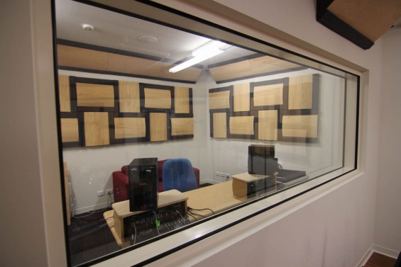 HA600/75 with timber inserts