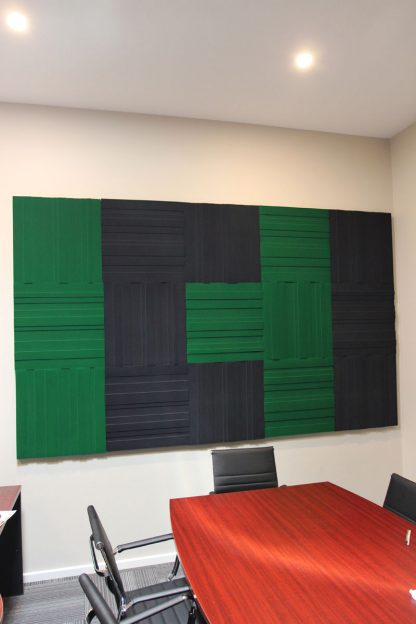 lundor acoustic panel: 7 kelly green 8 charcoal grey